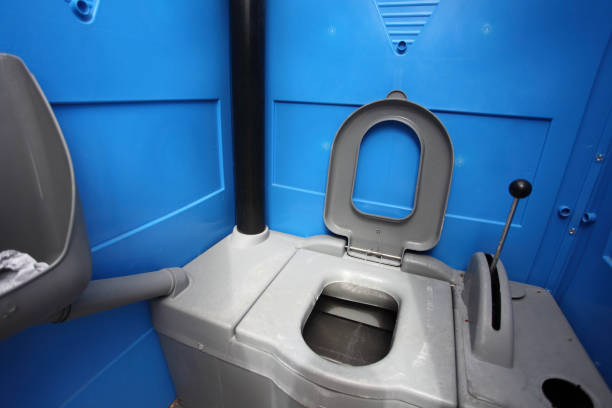 Best Portable toilet rental cost  in Hanford, CA