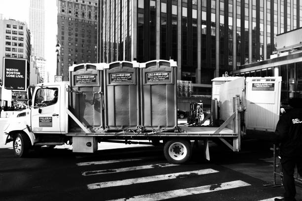 Best Porta potty rental for outdoor events  in Hanford, CA